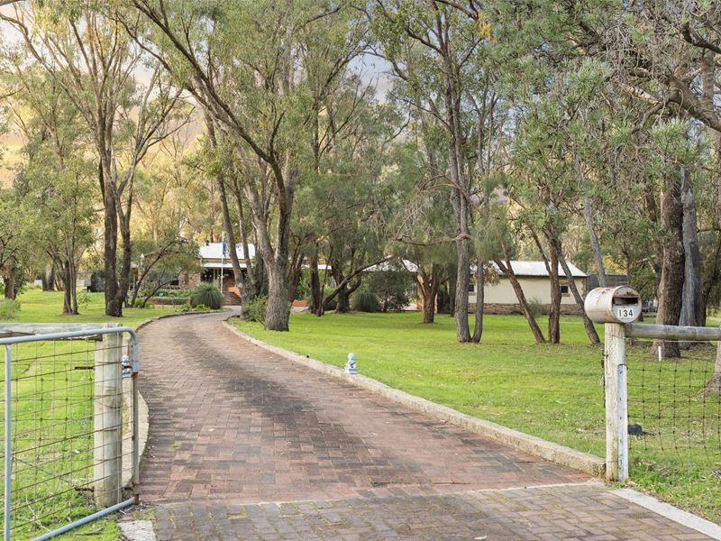 134 Wandoo Drive, Baldivis WA 6171