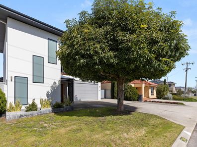 34 Bradley Street, Yokine WA 6060