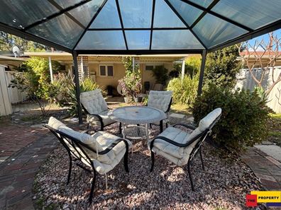 38 Stebbing Way, Girrawheen WA 6064