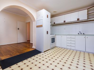 37 Frederick Road, Hamilton Hill WA 6163