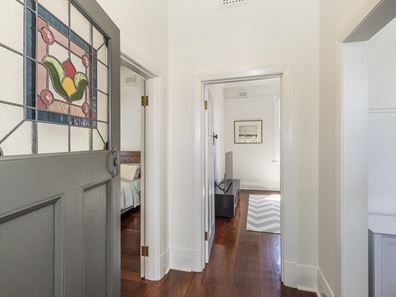60 Edinboro Street, Mount Hawthorn WA 6016