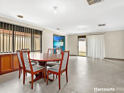 43 Chamberlain Street, Gosnells WA 6110