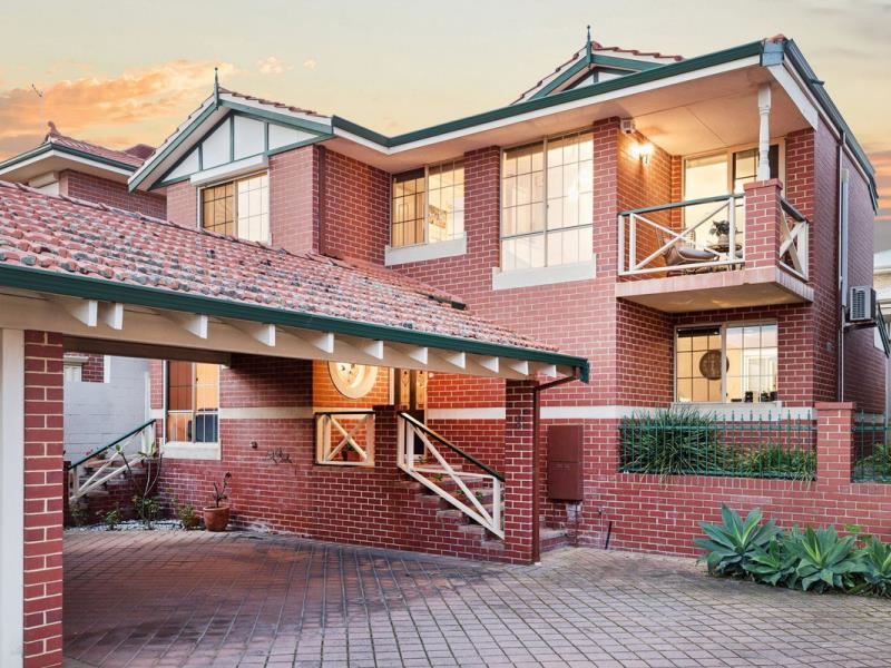 2/17 Tuart Street, Yokine WA 6060