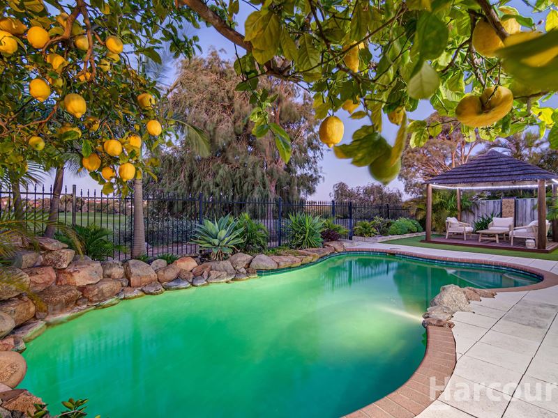 21 Canterbury Circle, Currambine