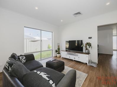 24 Keppel Grove, Eglinton WA 6034