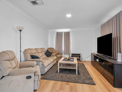 25 Starlight Place, South Kalgoorlie WA 6430