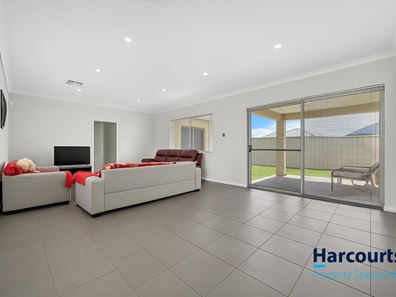 48 Interdominion View, Piara Waters WA 6112