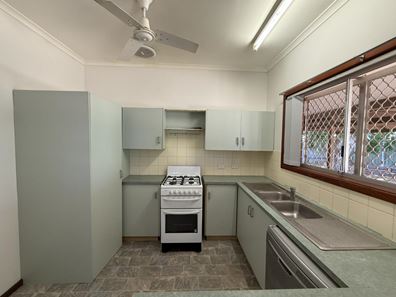 9 Rodgers Way, Nickol WA 6714