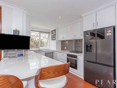 1 Sulina Place, Kallaroo WA 6025