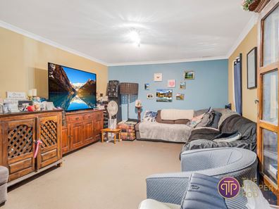 73 Partridge Way, Thornlie WA 6108