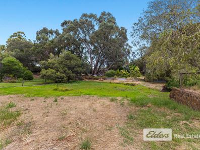 17 Anderson Road, Capel WA 6271