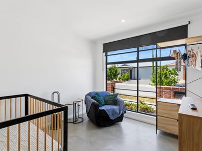 28 Donatti Retreat, Caversham WA 6055
