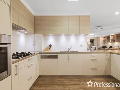 9 Greenholm Court, Kingsley WA 6026