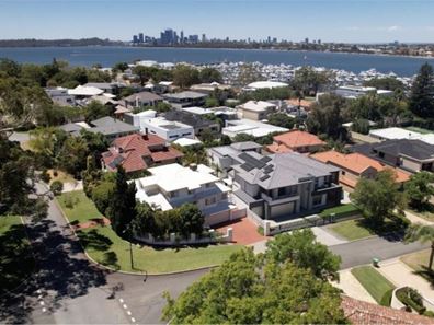 12 Dunvegan Road, Applecross WA 6153