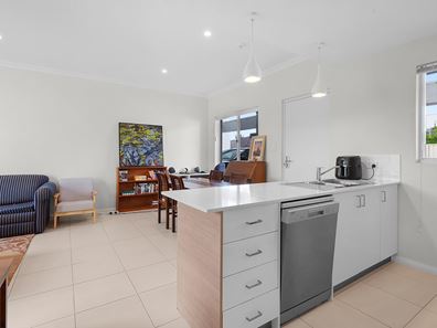 4/34 Loton Ave, Midland WA 6056
