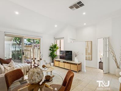 255A Grand Promenade, Doubleview WA 6018