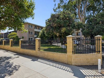 16/290 Stirling Street, Perth WA 6000