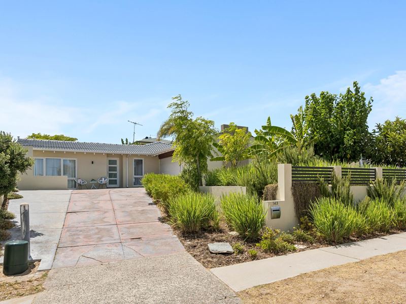 143 DAMPIER AVENUE, Mullaloo WA 6027