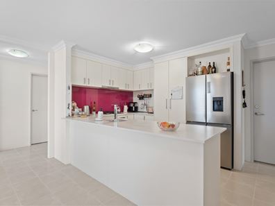 6/9 Wattlebird Way, Baldivis WA 6171