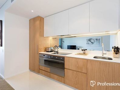 1704/8 Adelaide Terrace, East Perth WA 6004