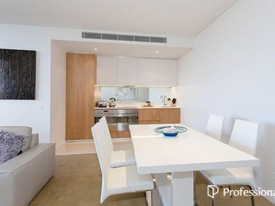 1704/8 Adelaide Terrace, East Perth WA 6004