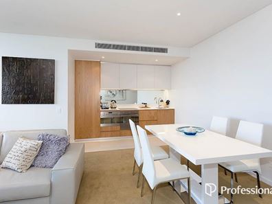 1704/8 Adelaide Terrace, East Perth WA 6004