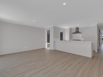 163 Badgerup Avenue, Lakelands WA 6180
