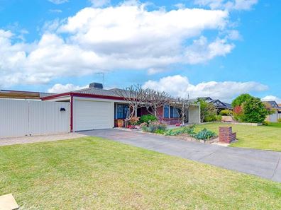 4 Ross Court, Safety Bay WA 6169