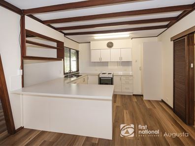 131 Gifford  Road, Dunsborough WA 6281