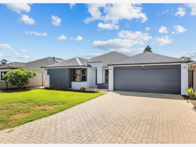 26 Tulip Way, East Cannington WA 6107