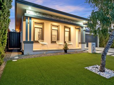 6 Brookhill  Grove, Bushmead WA 6055