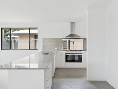 31 Pistachio Way, Henley Brook WA 6055