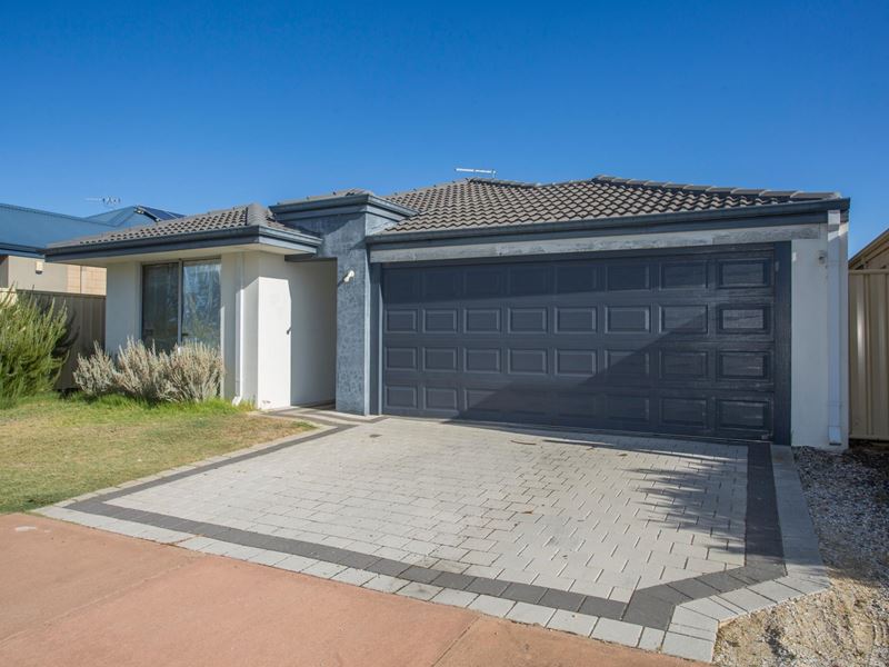 9 Birch Rd, Aubin Grove
