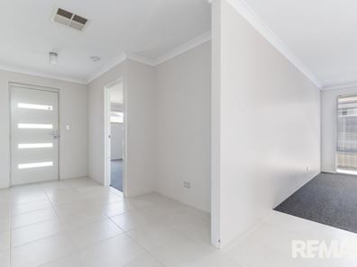 9 Stilton Pass, Aveley WA 6069