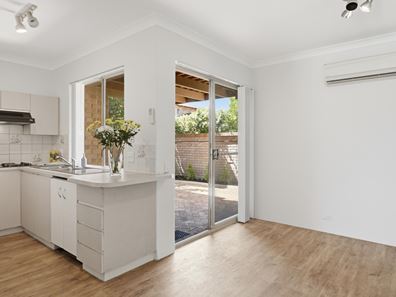 49/7 Harman Road, Sorrento WA 6020