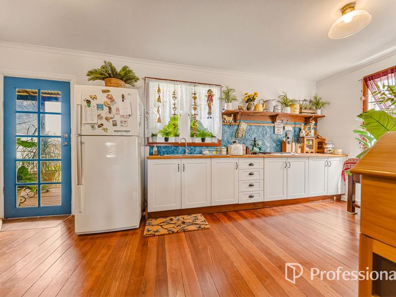43 Recreation Road, Waroona WA 6215