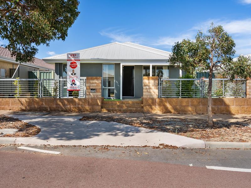 26 Veterans Drive, Byford WA 6122