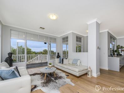 2A Walter Road East, Bassendean WA 6054