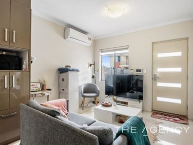 13/9 Henry Street, East Cannington WA 6107