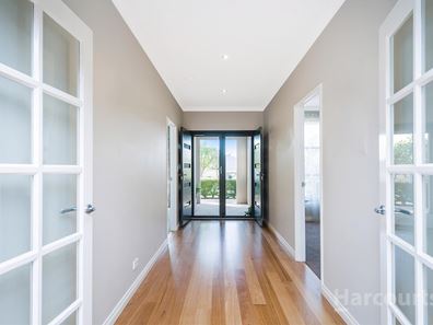 72 Ranworth Road, Hocking WA 6065