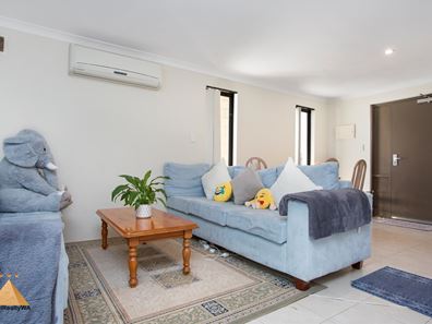 17/2 View Avenue, Langford WA 6147