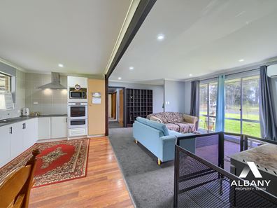 17 Green Street, Manypeaks WA 6328