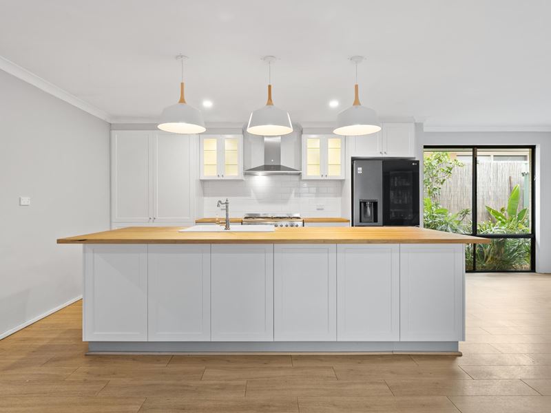 14 Foothills Retreat, Baldivis