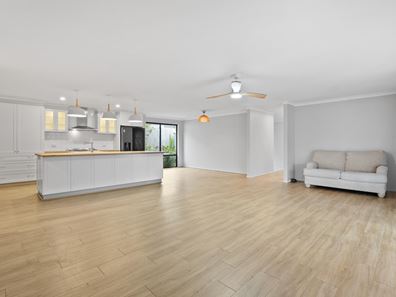 14 Foothills Retreat, Baldivis WA 6171