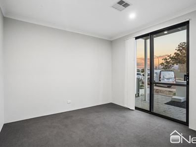 12 Anzac Crescent, Byford WA 6122