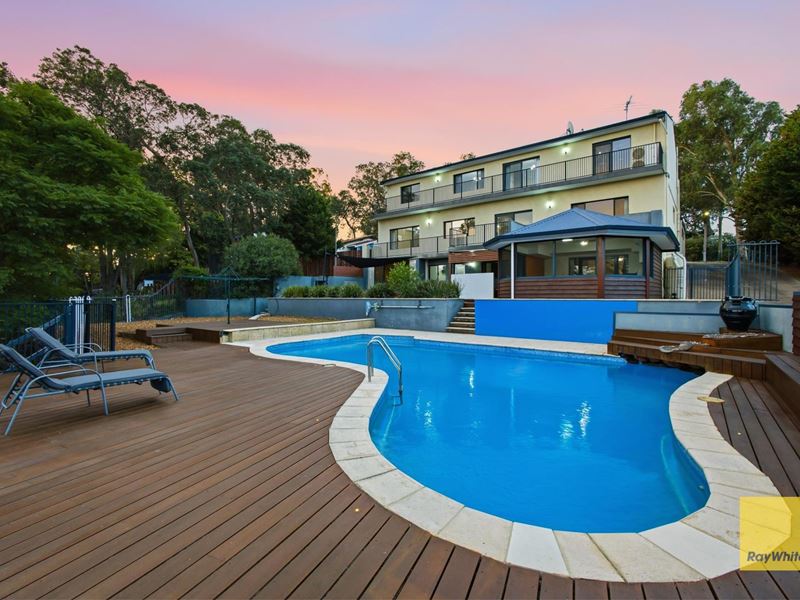 13 Cabarita Road, Kalamunda WA 6076