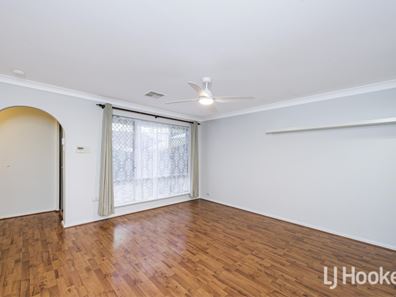 14 Newton Court, Armadale WA 6112
