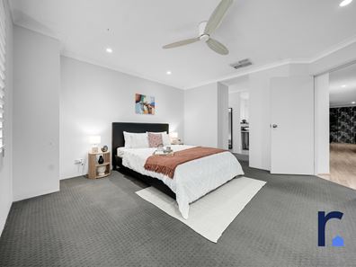 17 Gippsland Way, Ellenbrook WA 6069