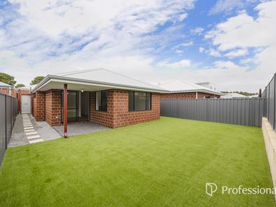 11 Cussington Way, Ellenbrook WA 6069