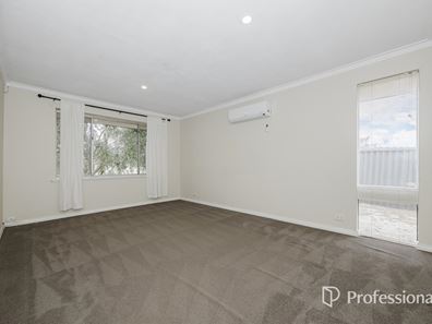 5 Tremont Place, Craigie WA 6025